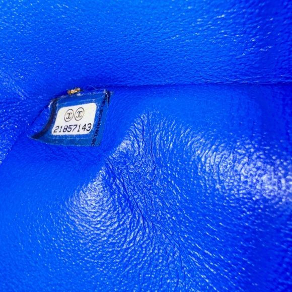 Chanel jumbo flap handbag - Picture 15 of 16